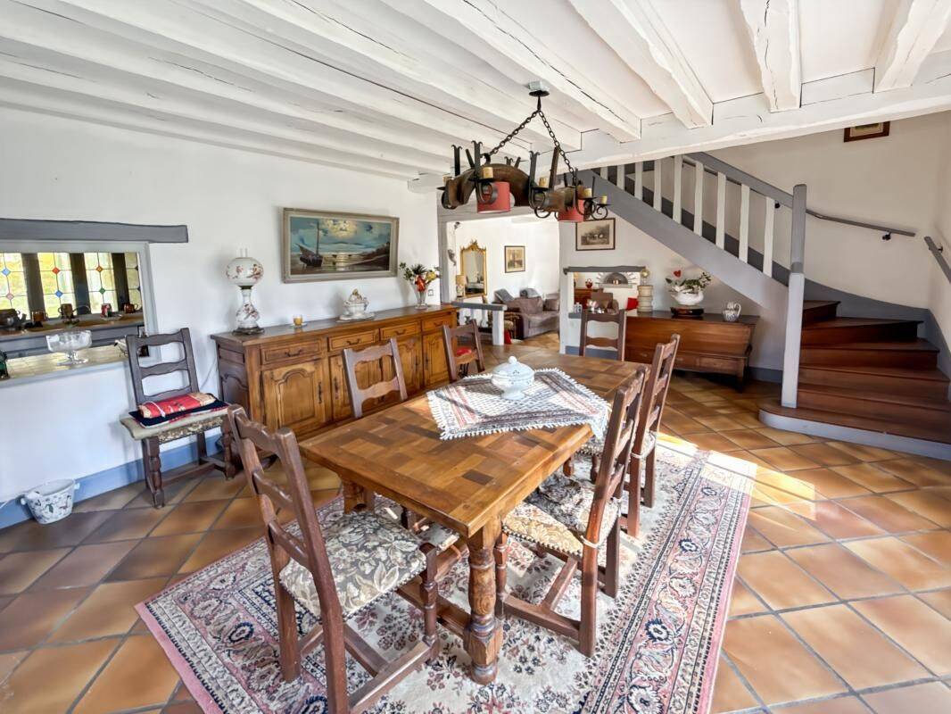 Maison 4 pièces 163 m² · à Orléans · 162,5 m² · 500 000 €