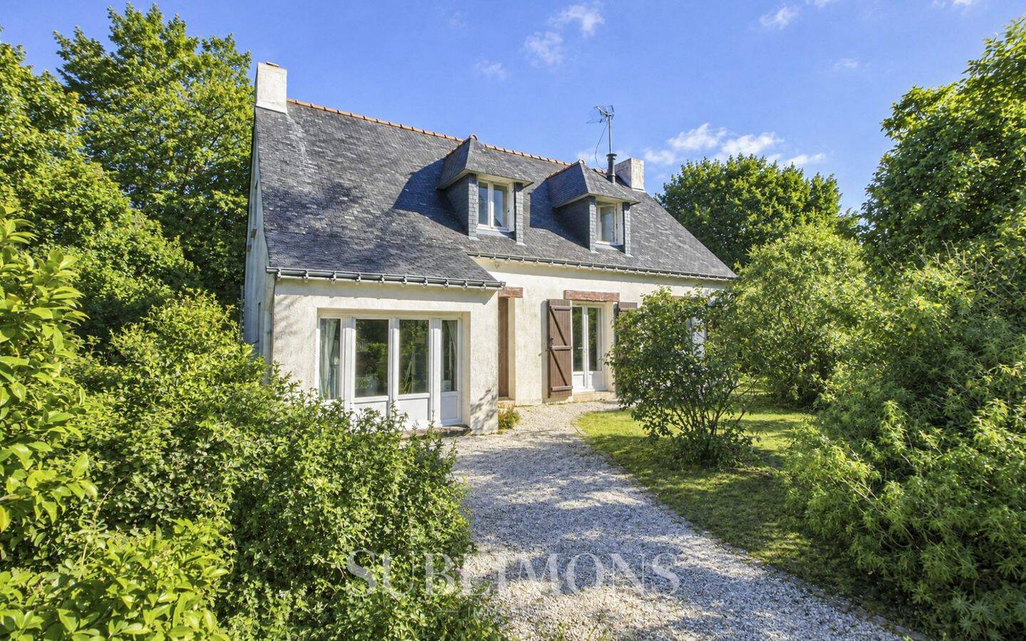 Maison 9 pièces 140 m² · à Larmor-Baden · 140 m² · 650 000 €