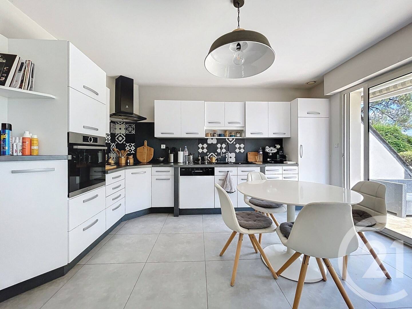 Maison 6 pièces 157 m² · à Baden · 157 m² · 597 400 €