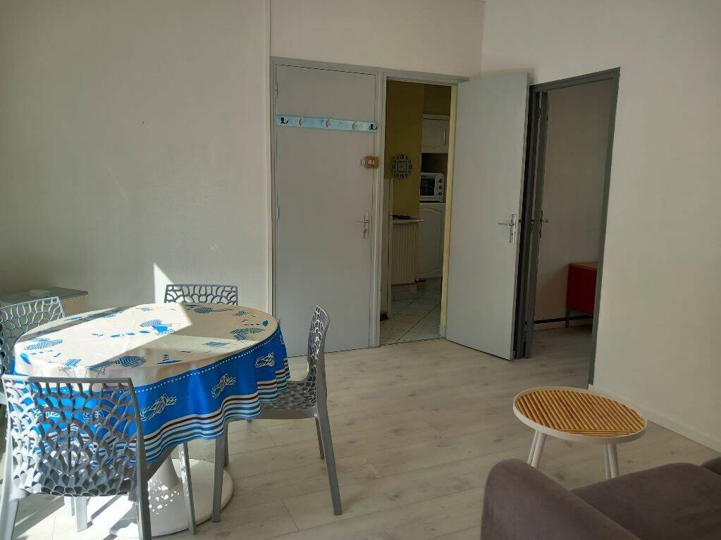 Appartement 3 pièces 50 m² · à Bègles · 50 m² · 896 €/mois