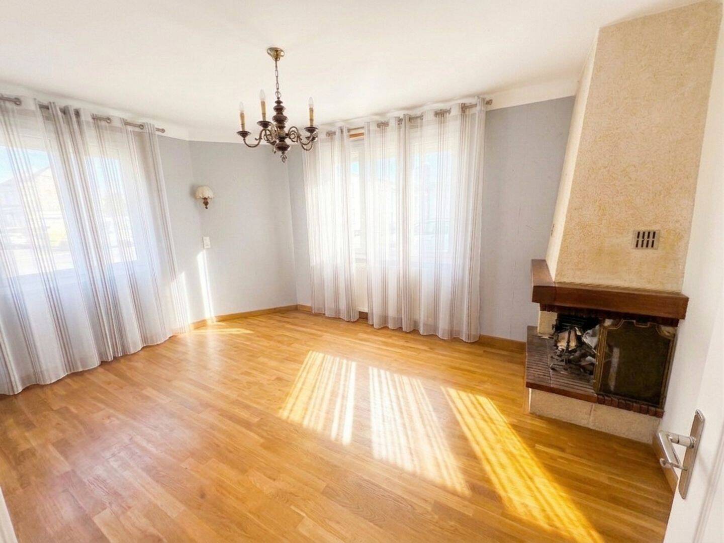 Maison 8 pièces 155 m² · à Saint-Nazaire · 155 m² · 285 000 €