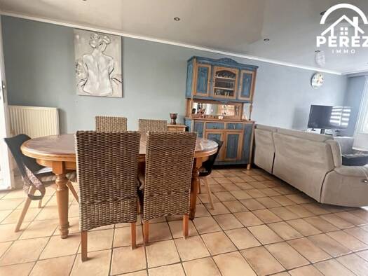 Maison à vendre 269 000 € 5 pièces 3 chambres 85 m² 165 m² de terrain Linselles 59126