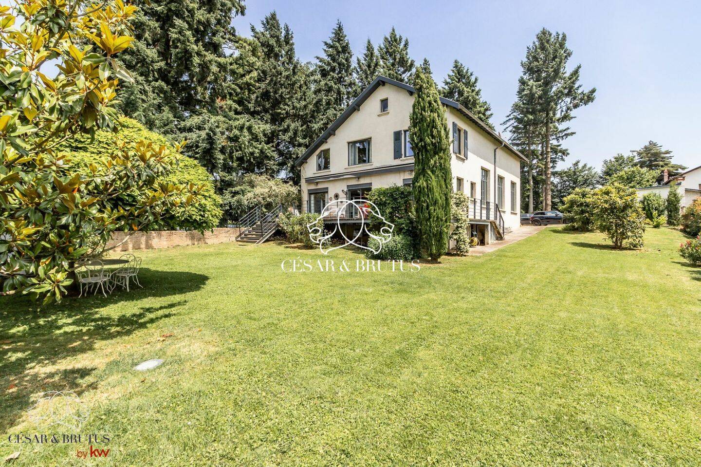 Maison 7 pièces 272 m² · à Limonest · 271,7 m² · 1 290 000 €