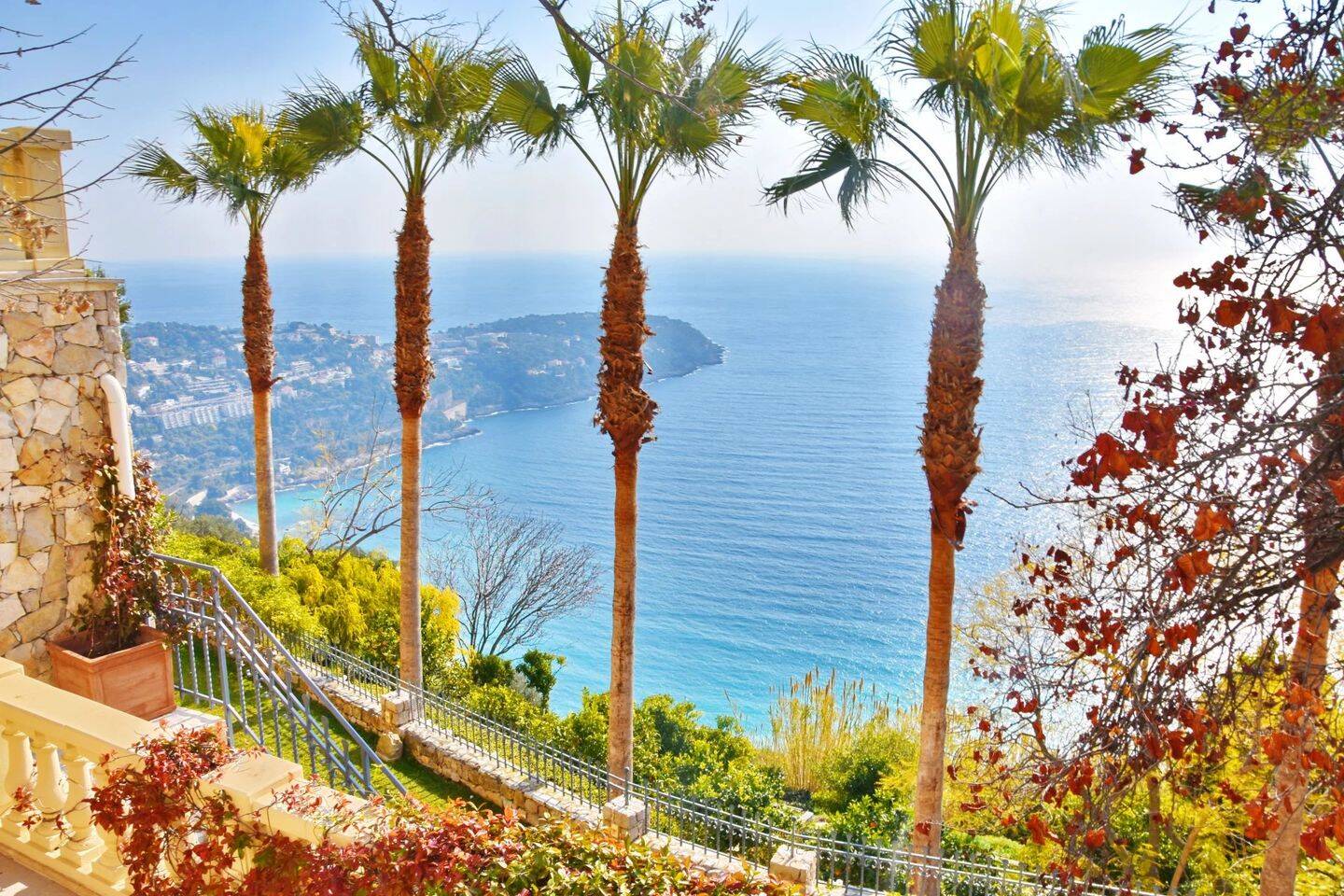 Maison 8 pièces 301 m² · à Roquebrune-Cap-Martin · 301 m² · 3 000 000 €