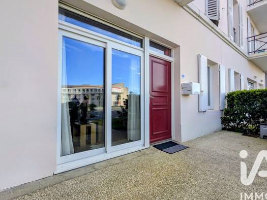 Appartement à vendre 129 900 € 2 pièces 1 chambre 34 m² RDC/3 Champlain Rochefort 17300