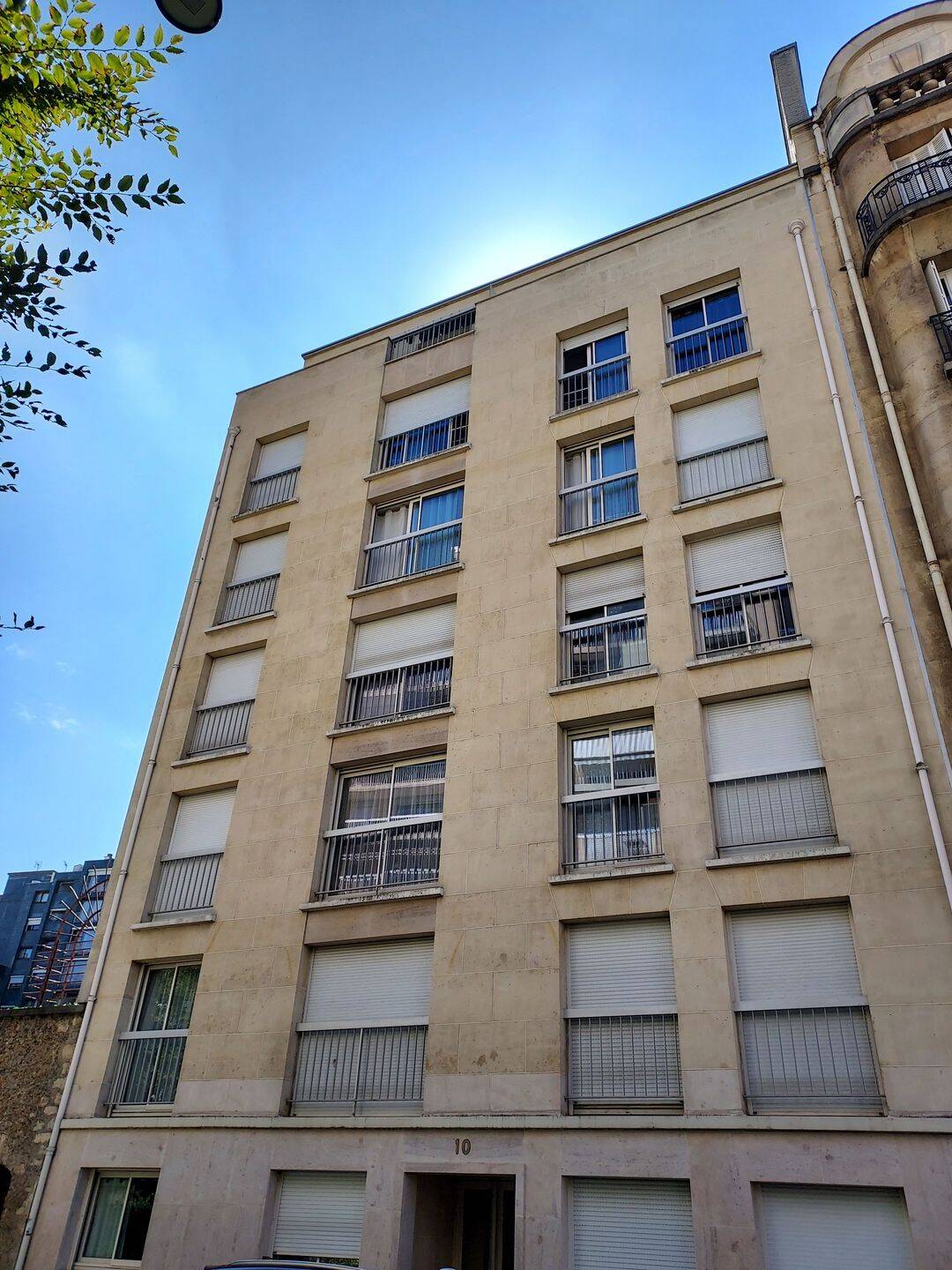 Appartement 2 pièces 54 m² · à Paris 15ème Arrondissement · 53,6 m² · 1 539 €/mois