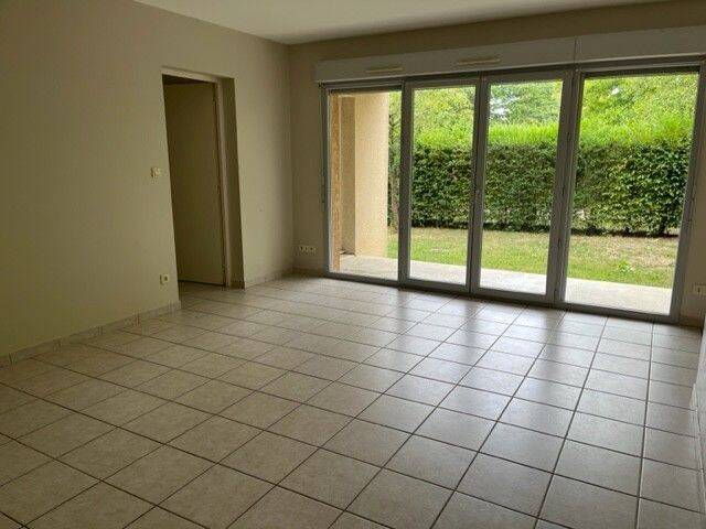 Appartement 3 pièces 64 m² · à Pont-de-Veyle · 64 m² · 730 €/mois