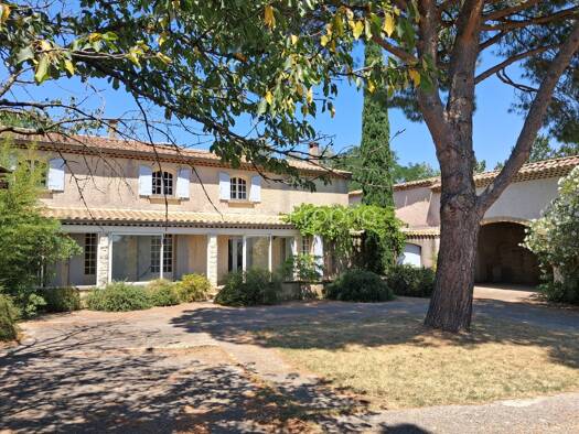 Maison à vendre 549 000 € 7 pièces 6 chambres 230 m² 4 700 m² de terrain Montboucher-sur-Jabron 26740