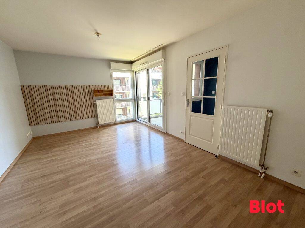 Appartement 3 pièces 62 m² · à Rennes · 61,7 m² · 225 750 €