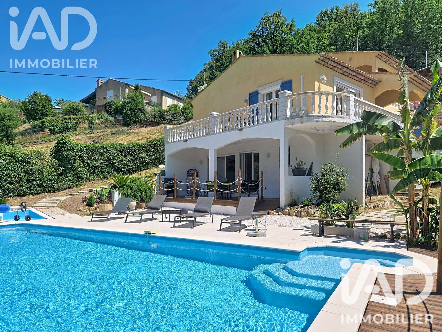 Maison 9 pièces 200 m² · à Les Adrets-de-l'Estérel · 200 m² · 845 000 €