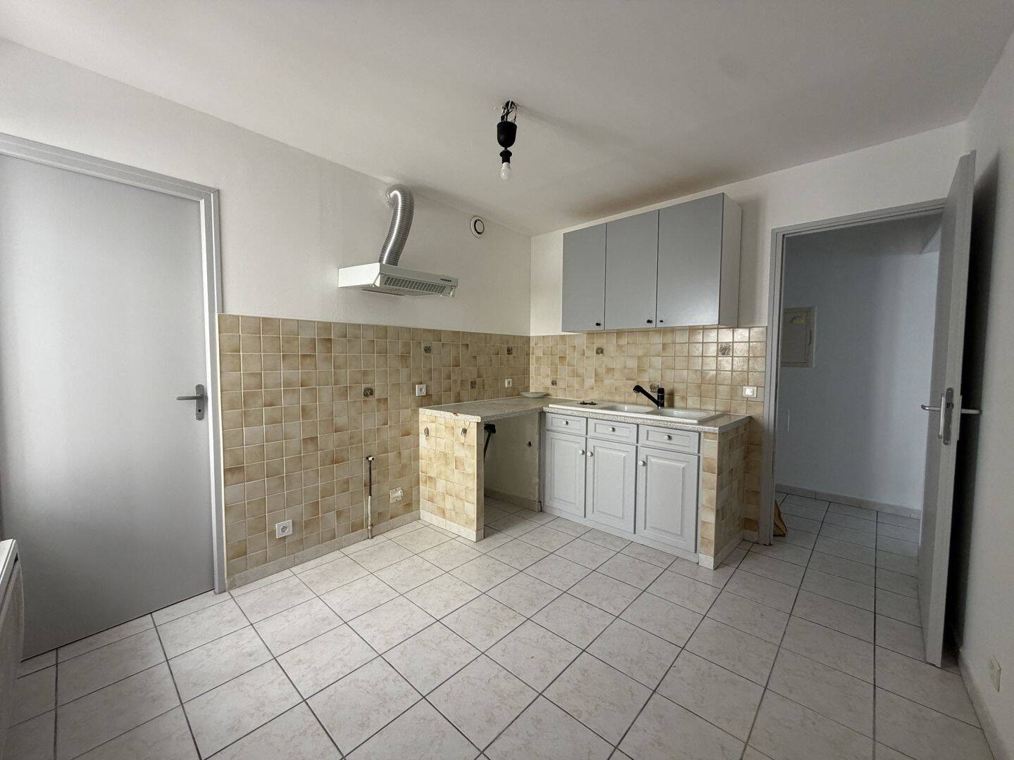 Appartement 4 pièces 90 m² à Aramon
