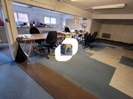 Local d'activités à louer 2 746 € 110 m² d'espace de stockage Reine-Mairie Boulogne-Billancourt 92100