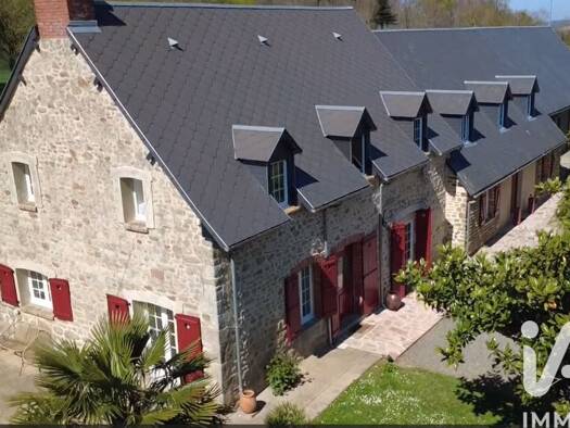 Maison à vendre 580 000 € 16 pièces 10 chambres 308 m² 8 946 m² de terrain Isigny-le-Buat 50540