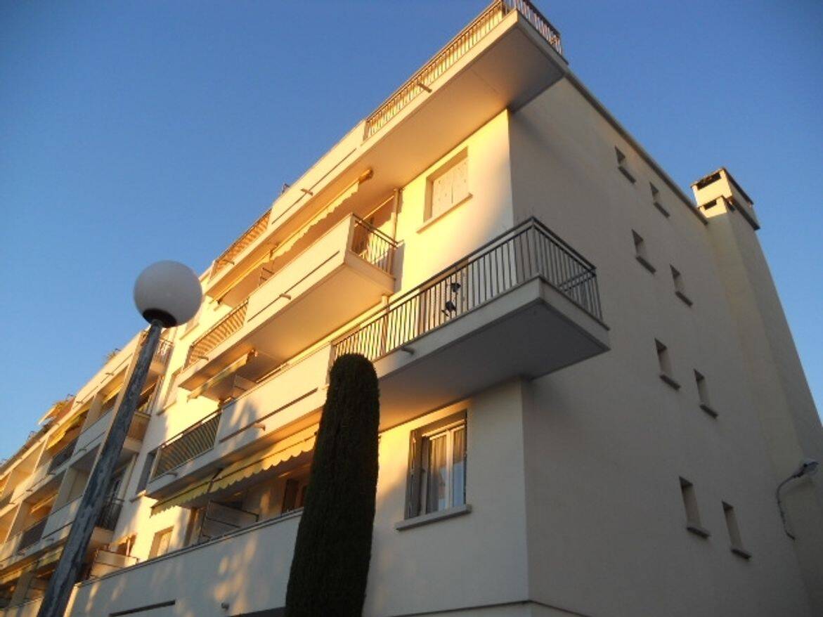 Appartement 3 pièces 56 m² · à Nice · 55,5 m² · 1 190 €