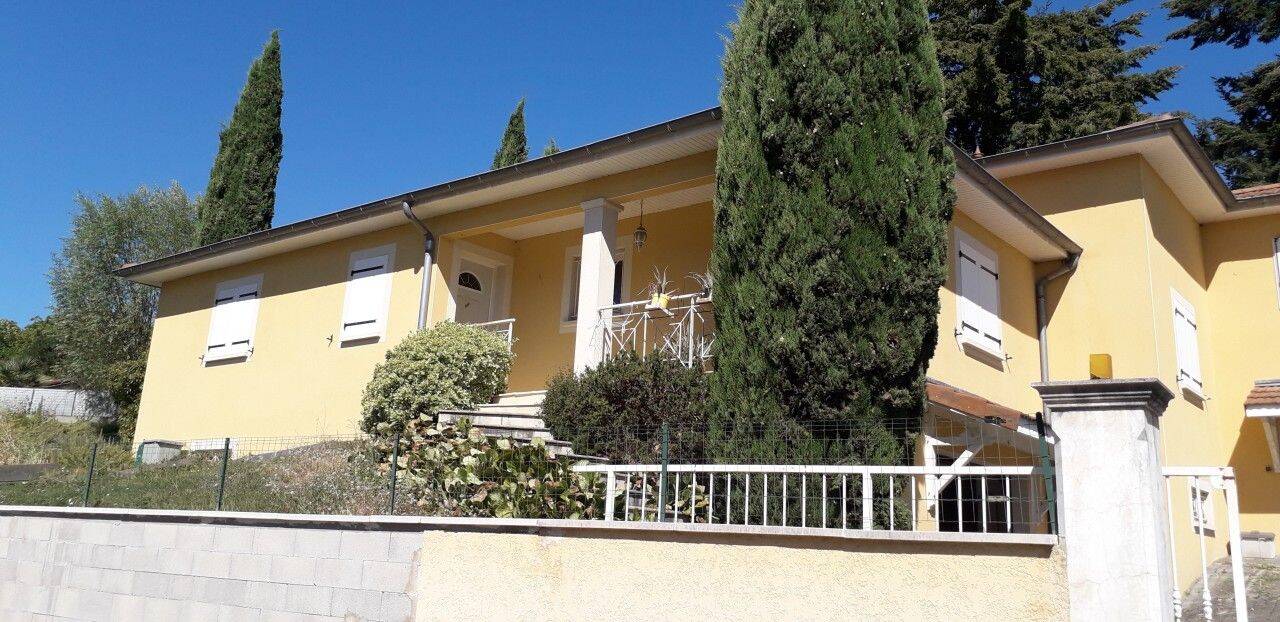 Maison 4 pièces 103 m² · à Meximieux · 103 m² · 1 100 €/mois
