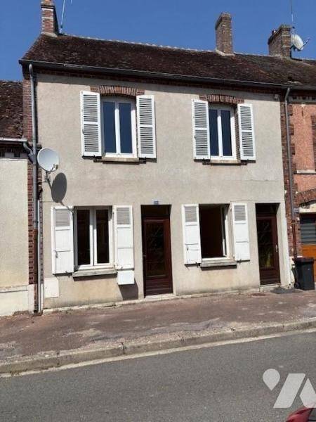 Maison 115 m² · à Gy-les-Nonains · 115 m² · 84 000 €