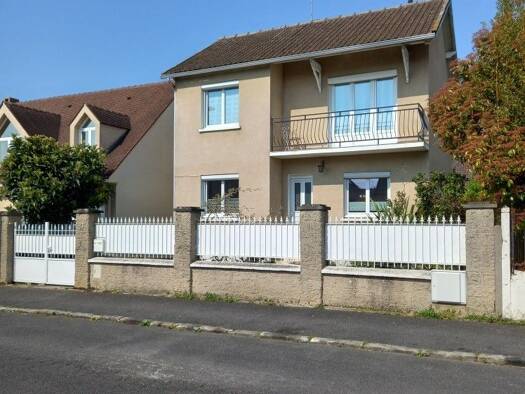 Maison à vendre 350 000 € 4 pièces 3 chambres 84 m² 269 m² de terrain Antony 92160