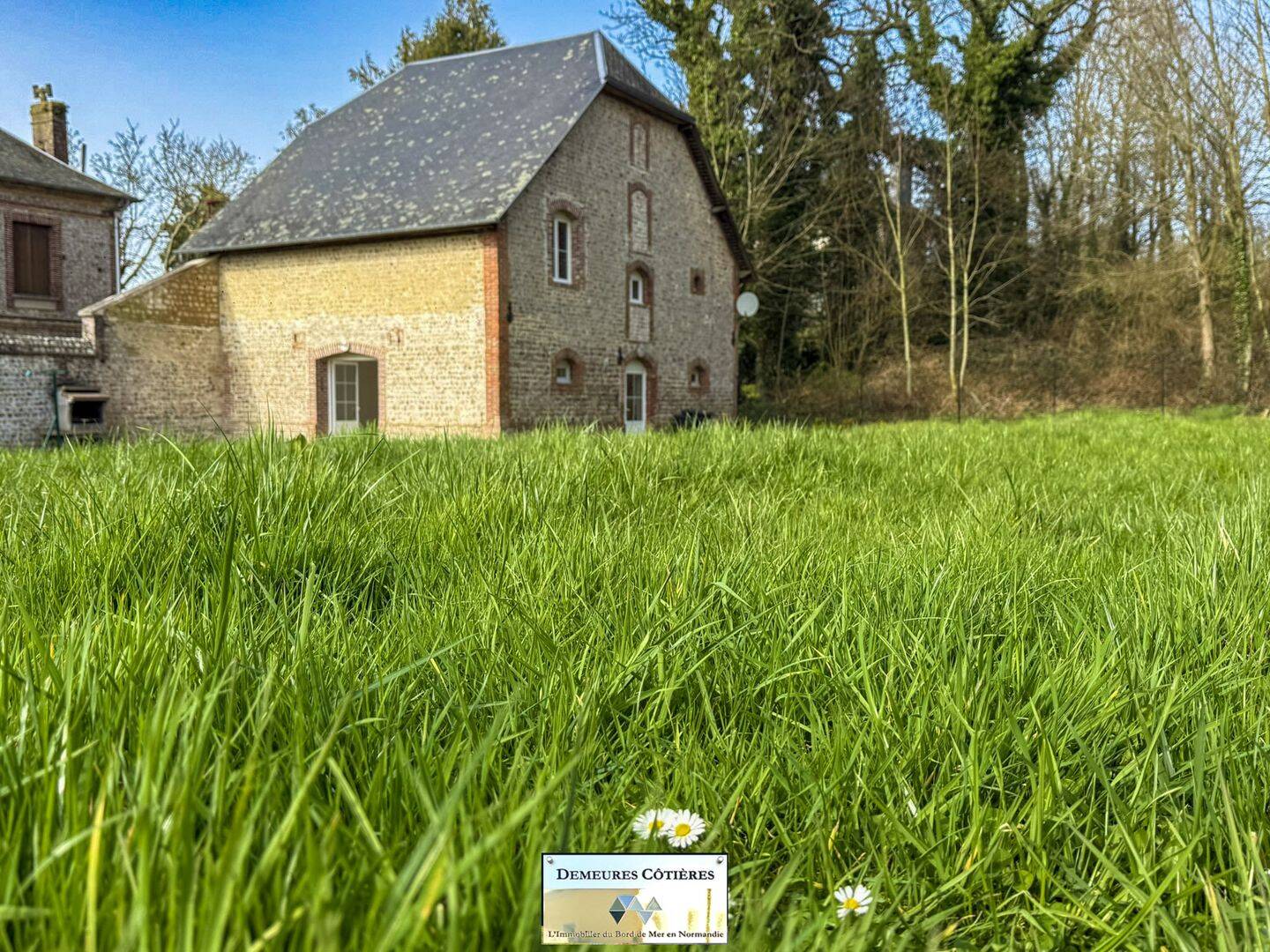 Maison 6 pièces 123 m² · à Les Loges · 123 m² · 262 500 €