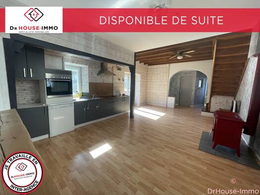 Maison à vendre 166 800 € 4 pièces 3 chambres 148 m² 710 m² de terrain Thuré 86540