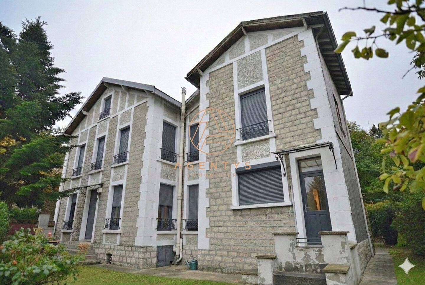 Maison 6 pièces 118 m² · à Saint-Maur-des-Fossés · 118 m² · 765 000 €