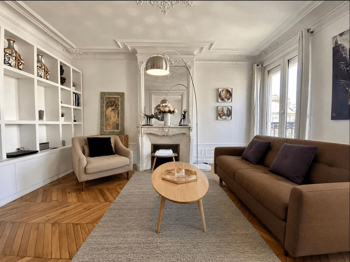 Appartement 4 pièces 82 m² · à Paris 8ème Arrondissement · 82 m² · 7 500 €/mois