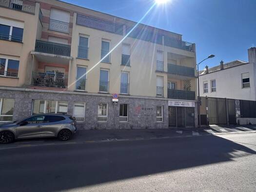 Appartement à vendre 139 000 € 3 pièces 2 chambres 59 m² Étage 2/3 Maison Blanche-Wilson Reims 51100