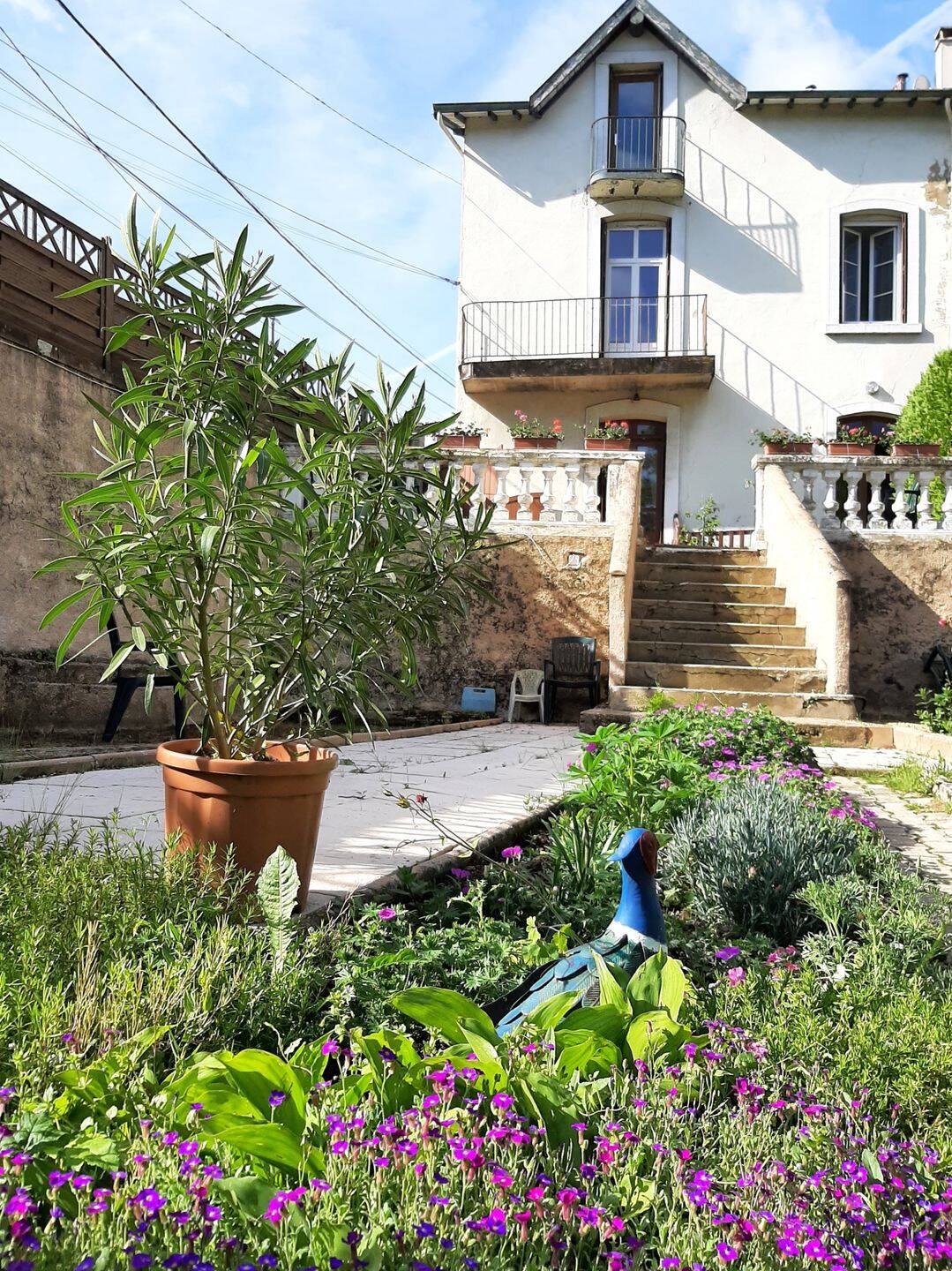 Maison 7 pièces 185 m² · à Thurins · 185 m² · 320 000 €