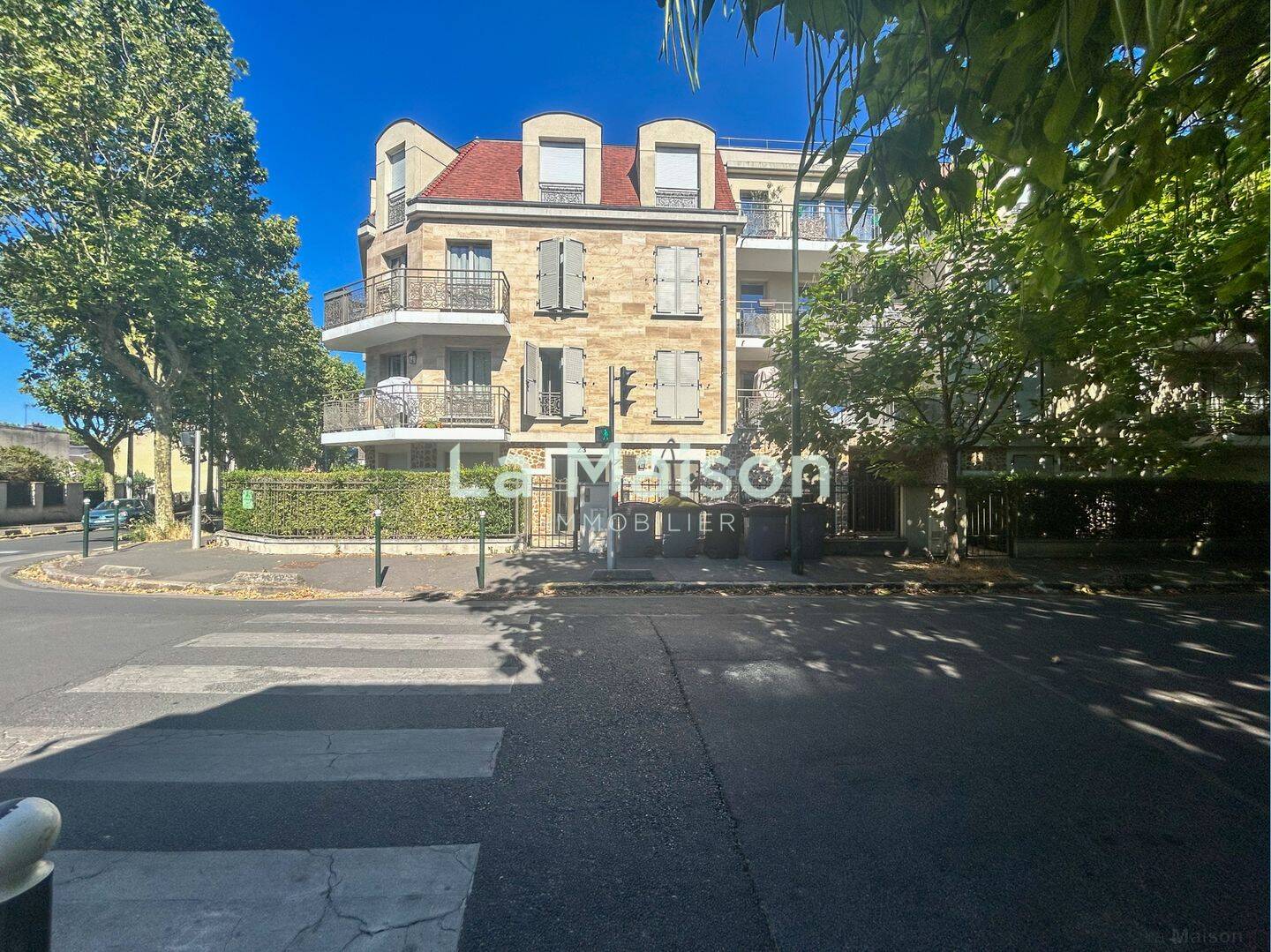 Appartement 3 pièces 65 m² · à Le Raincy · 65,3 m² · 1 350 €
