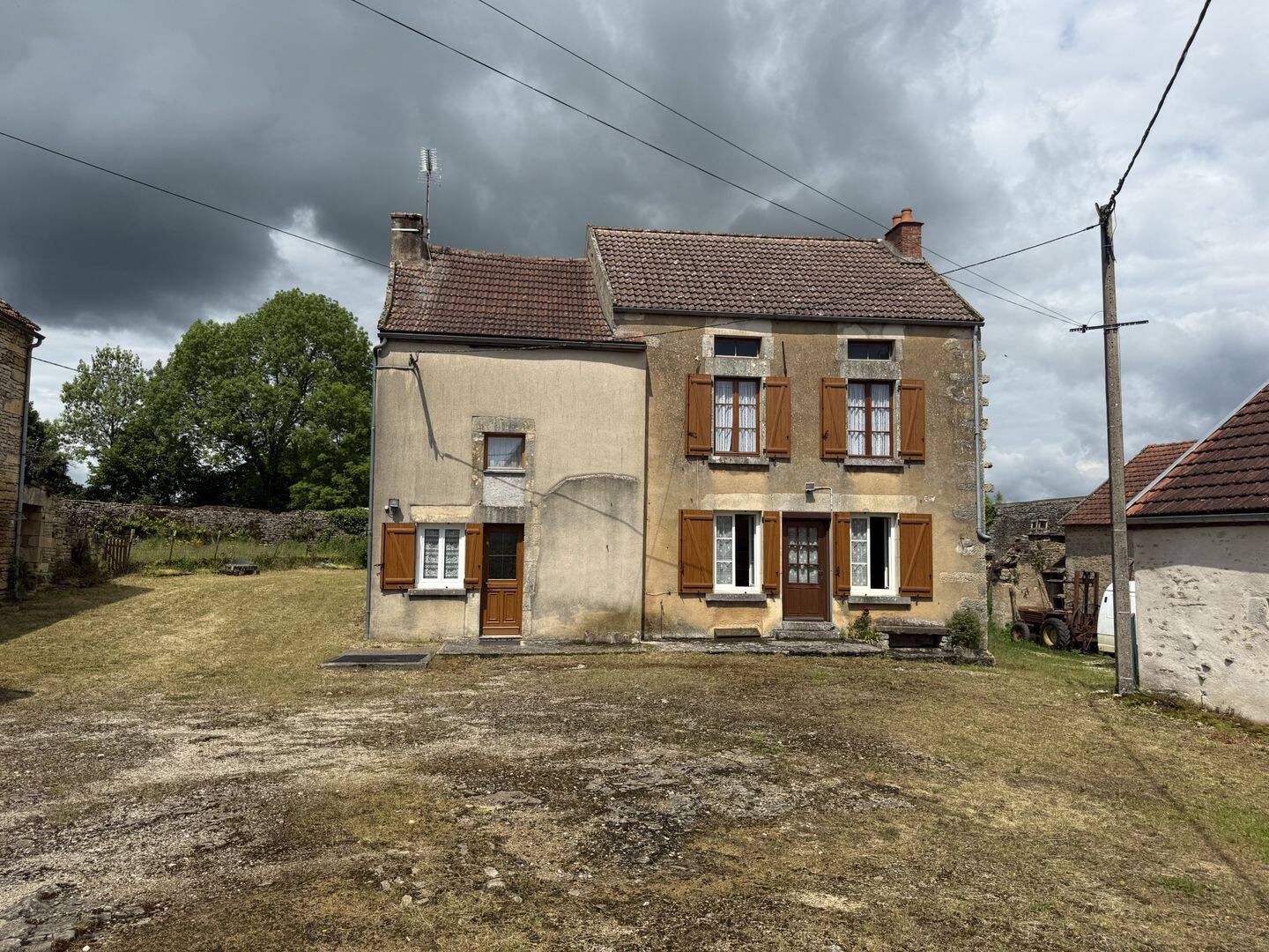 Maison 5 pièces 118 m² · à Semur-en-Auxois · 118 m² · 155 000 €