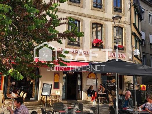 Boutique à vendre Fonds de commerce 155 600 € 140 m² de surface de vente Centre Ville Morlaix 29600