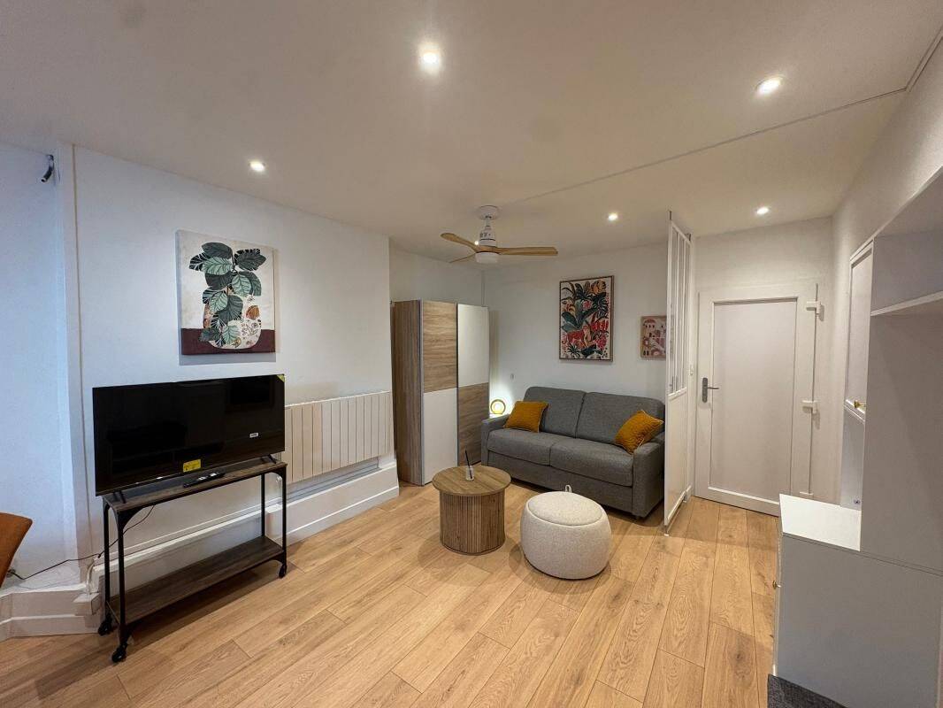 Appartement 1 pièce 25 m² · à Chambéry · 25,3 m² · 610 €