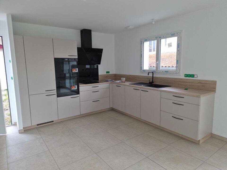 Maison 3 pièces 70 m² · à Ustaritz · 70 m² · 1 200 €
