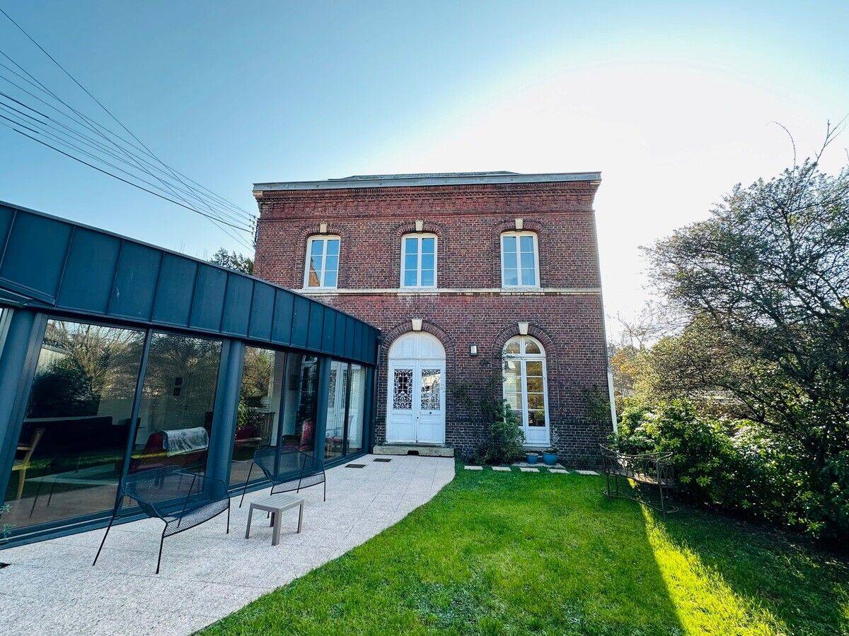 Maison 10 pièces 287 m² · à Rouen · 287 m² · 965 000 €