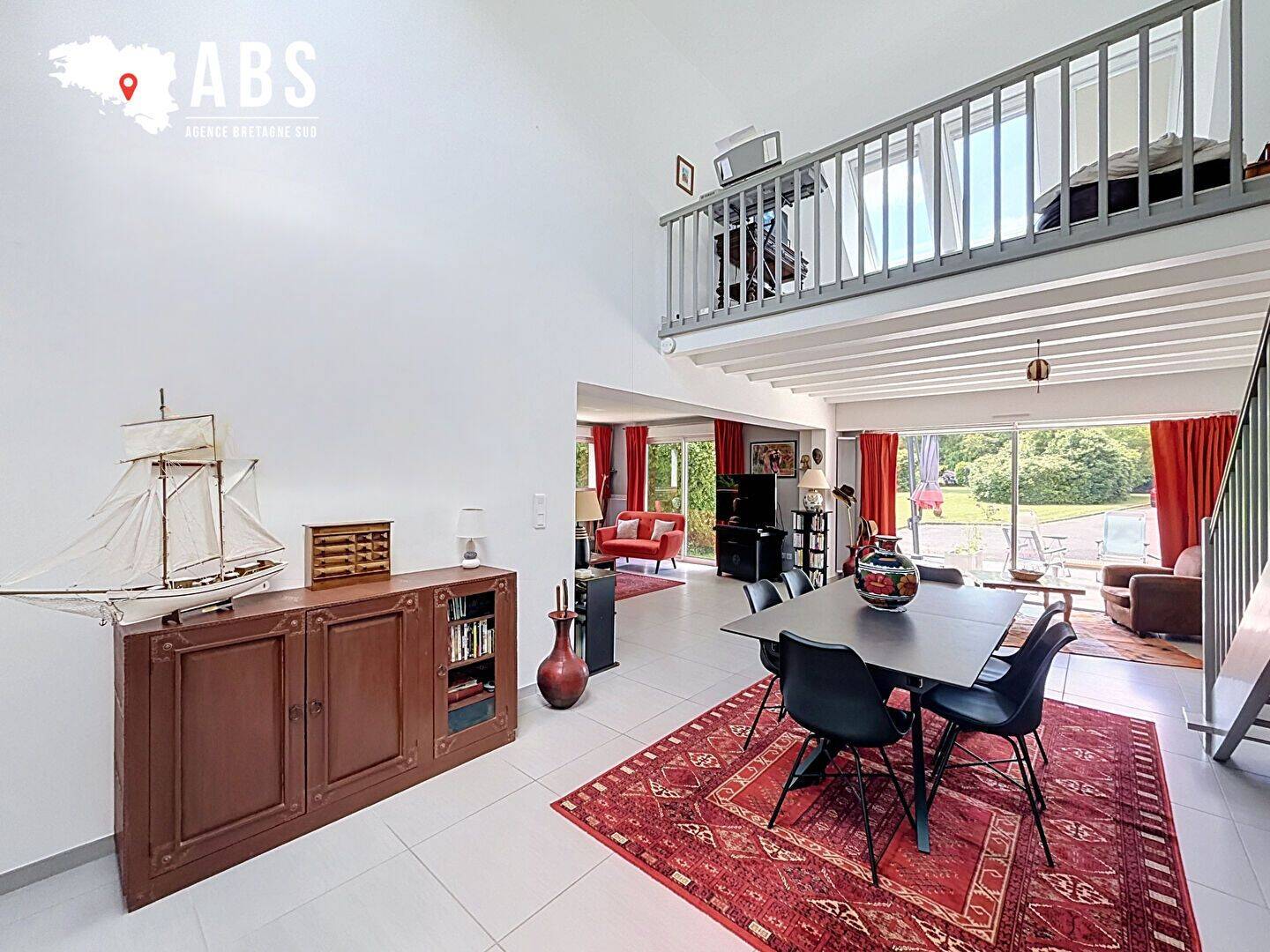 Maison 7 pièces 206 m² · à Nivillac · 206 m² · 366 800 €