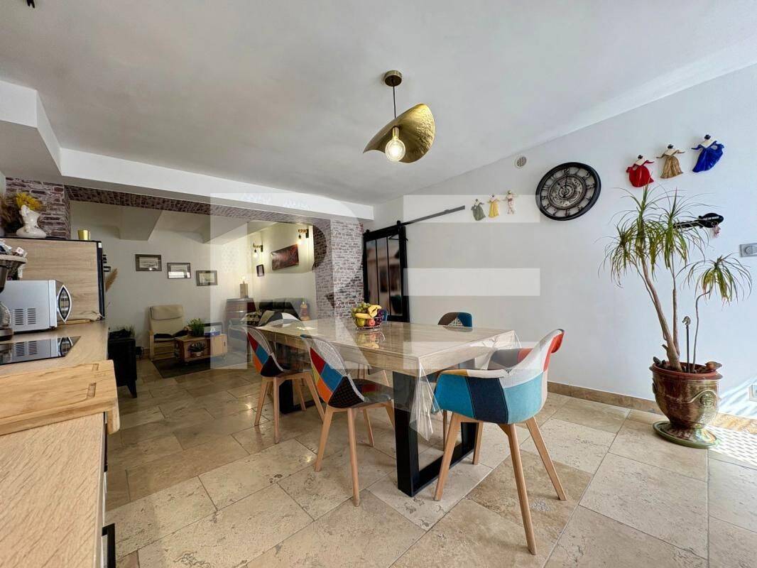 Maison 5 pièces 108 m² · à Redessan · 108 m² · 190 000 €