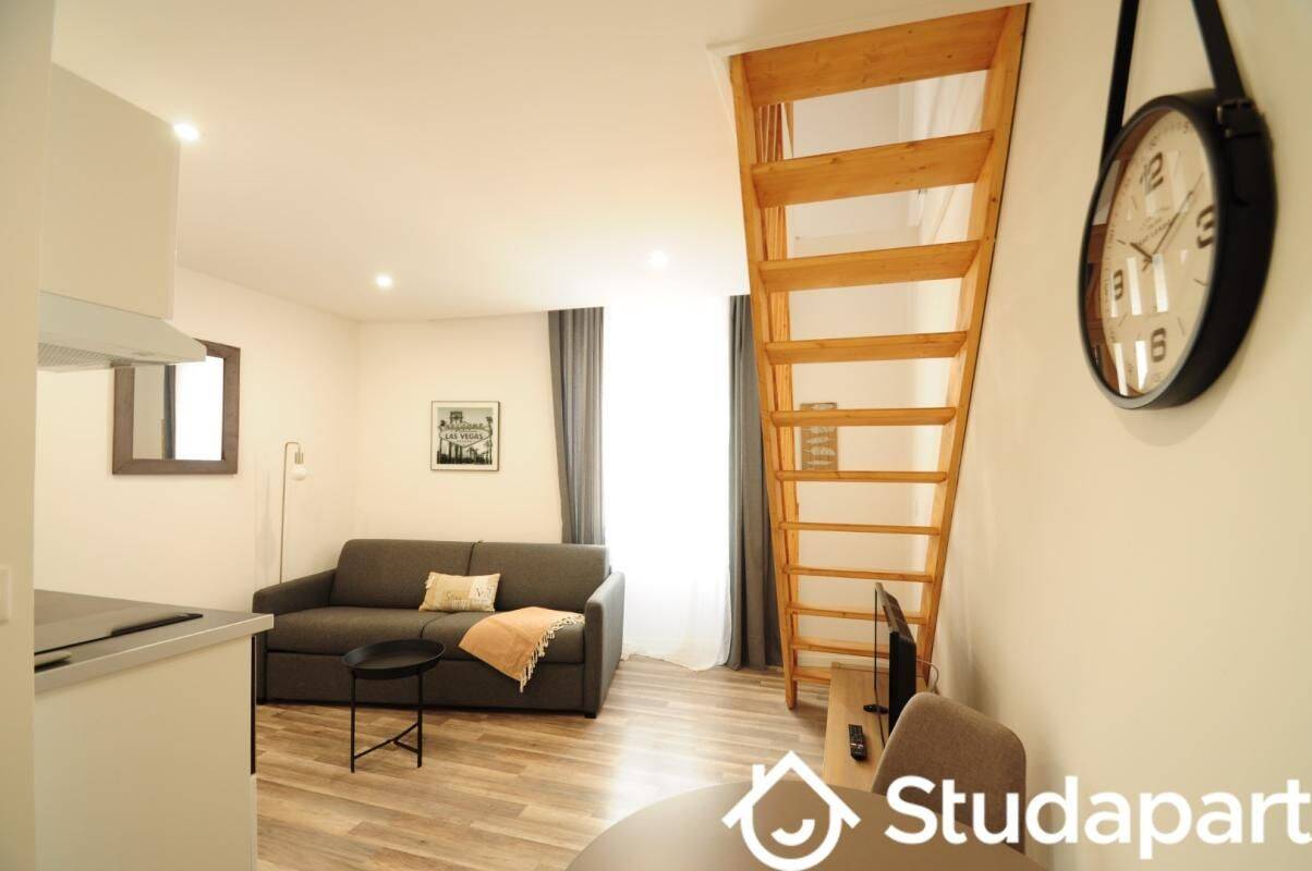Appartement 1 pièce 32 m² · à Cannes · 32 m² · 810 €