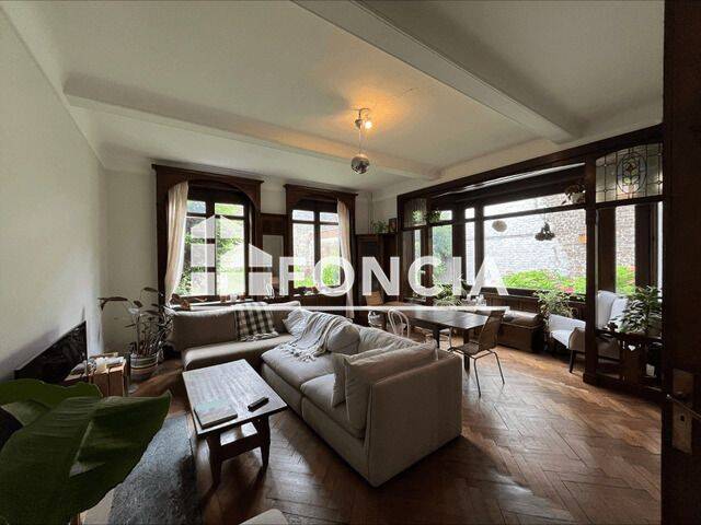 Appartement 3 pièces 125 m² · à Lille · 125 m² · 2 077 €