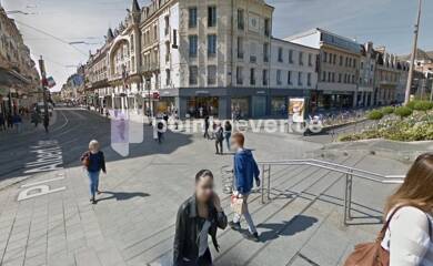 Local commercial à louer 11 503 € 452 m² de surface de vente Orléans 45000
