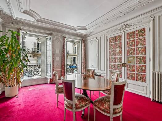 Appartement à vendre 1 450 000 € 5 pièces 4 chambres 167,2 m² 1er étage Saint Vincent de Paul-Lariboisière Paris 10ème arrondissement 75010