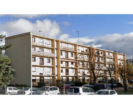 Appartement à vendre 85 000 € 3 pièces 2 chambres 76 m² Étage 4/5 Europe Colmar 68000