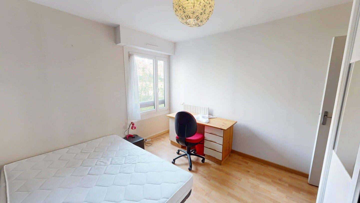 Appartement 1 pièce 15 m² · à Saint-Herblain · 15 m² · 460 €