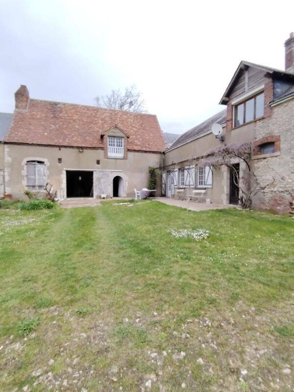 Maison 11 pièces 260 m² · à Moisy · 260 m² · 299 000 €