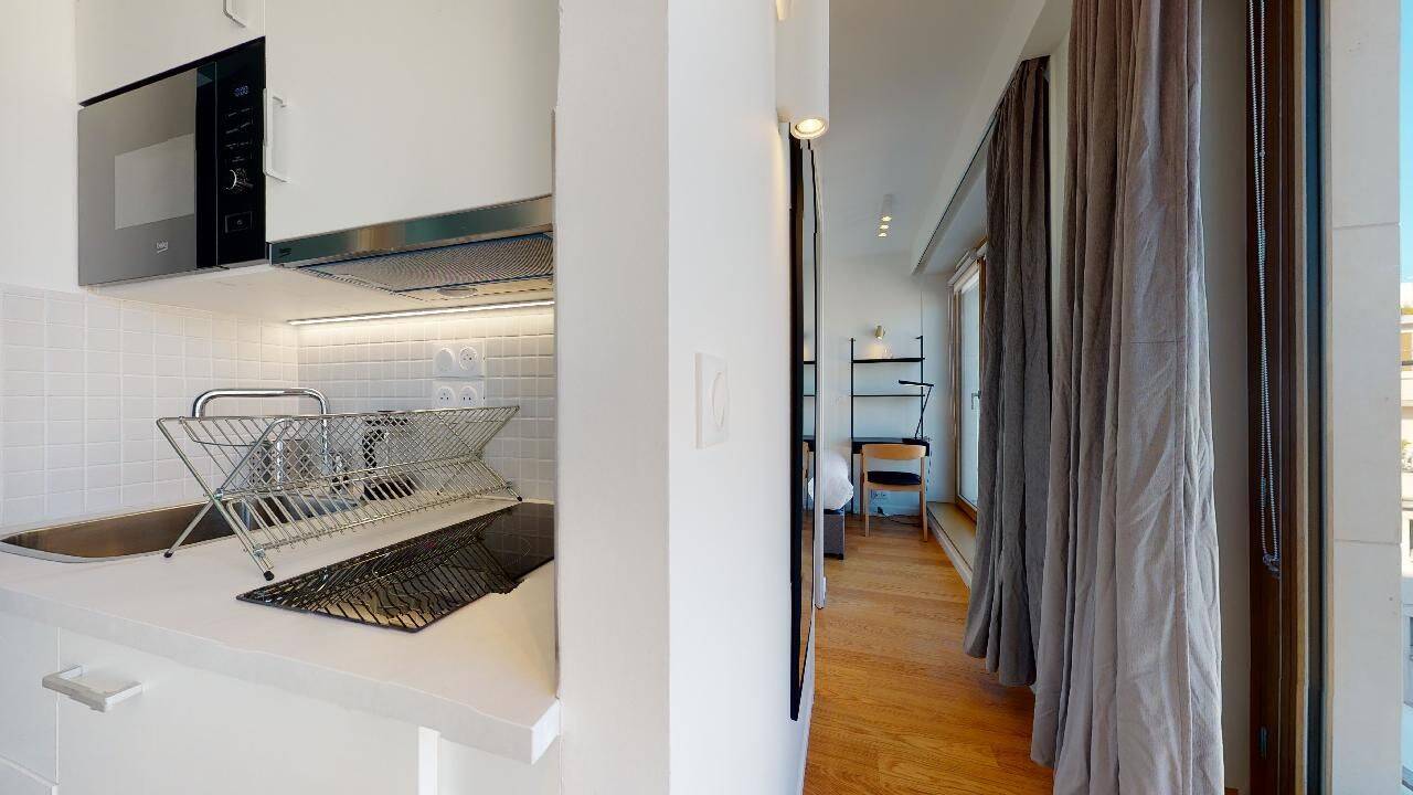 Appartement 1 pièce 16 m² · à Paris 17ème Arrondissement · 16 m² · 1 610 €