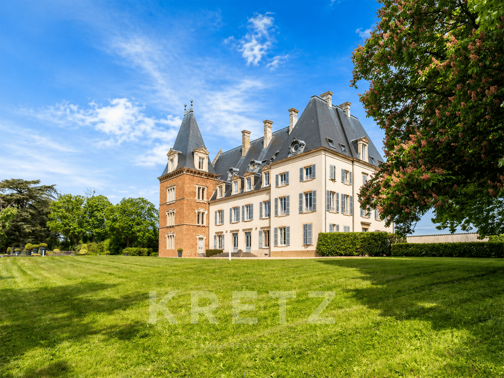 Maison 7 pièces 172 m² · à Arnas · 172 m² · 579 000 €