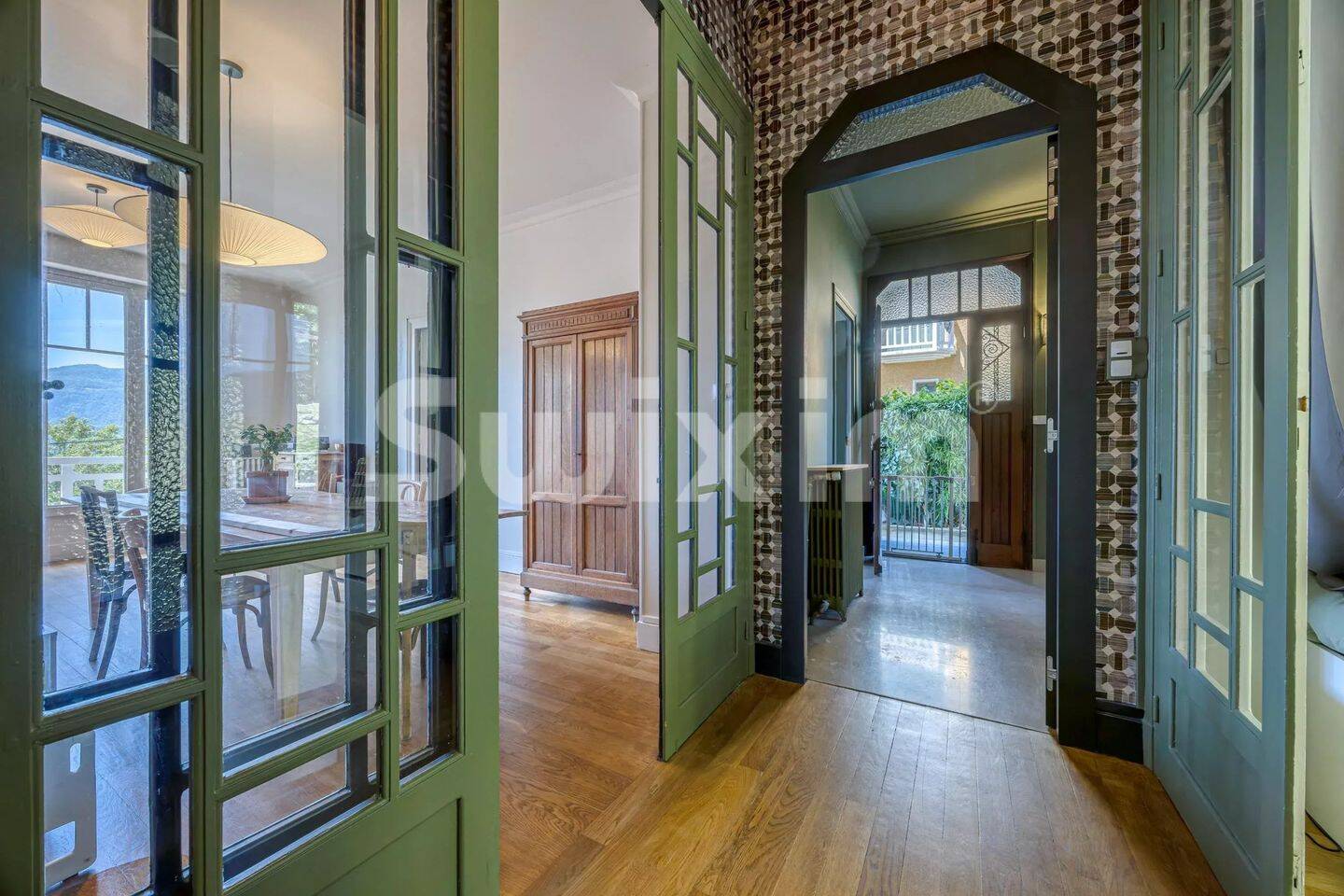 Maison 10 pièces 300 m² · à Aix-les-Bains · 300 m² · 995 000 €