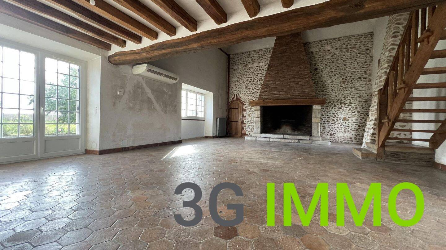 Maison 8 pièces 210 m² · à Marville-Moutiers-Brûlé · 210 m² · 342 000 €