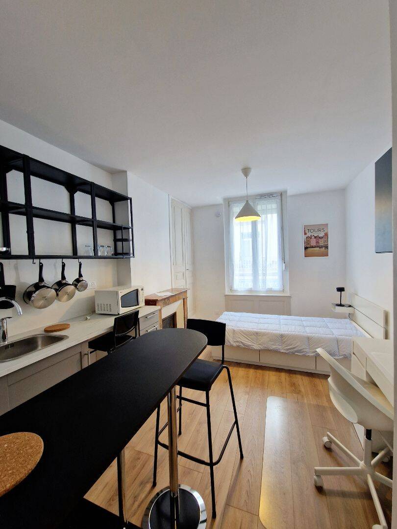Appartement 1 pièce 17 m² · à La Riche · 16,6 m² · 500 €/mois