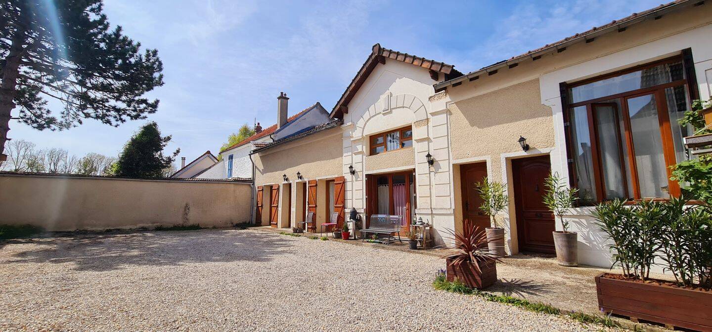 Appartement 2 pièces 49 m² · à Esbly · 48,5 m² · 160 000 €