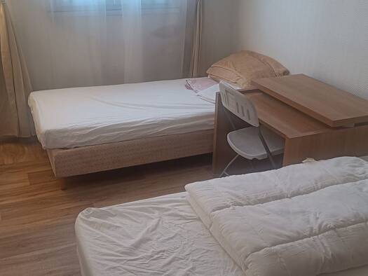 Colocation à louer 389 € 13 m² Étage 4/7 disponible dès maintenant Pvé Neuf-Mont d'Est Noisy-le-Grand 93160