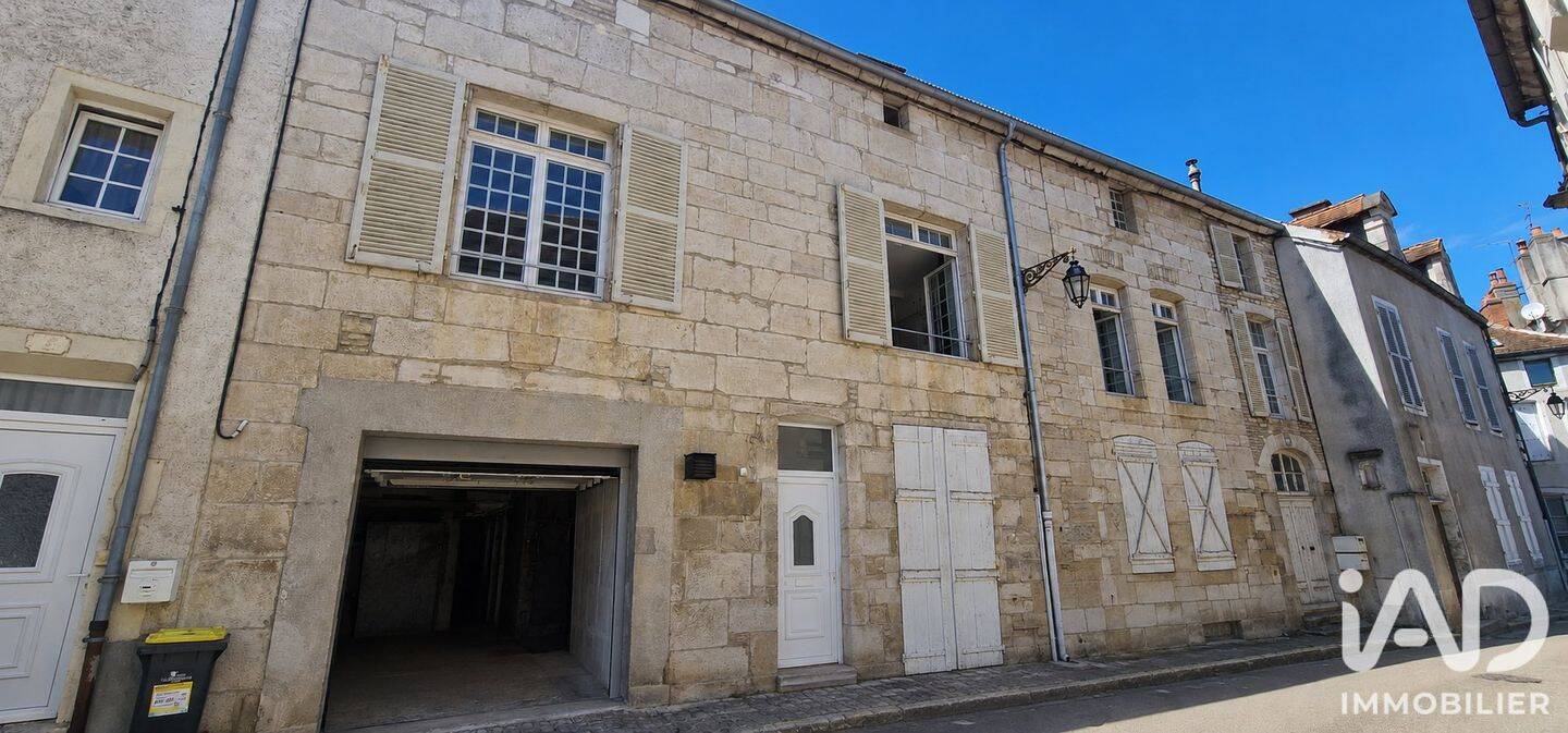 Appartement 3 pièces 101 m² · à Châtillon-sur-Seine · 101 m² · 93 000 €